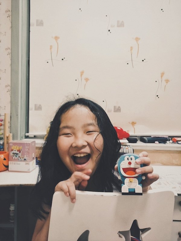 炒股配资学习 双相母亲如何养育孤独症女儿？她坦诚写下人生的暗与光